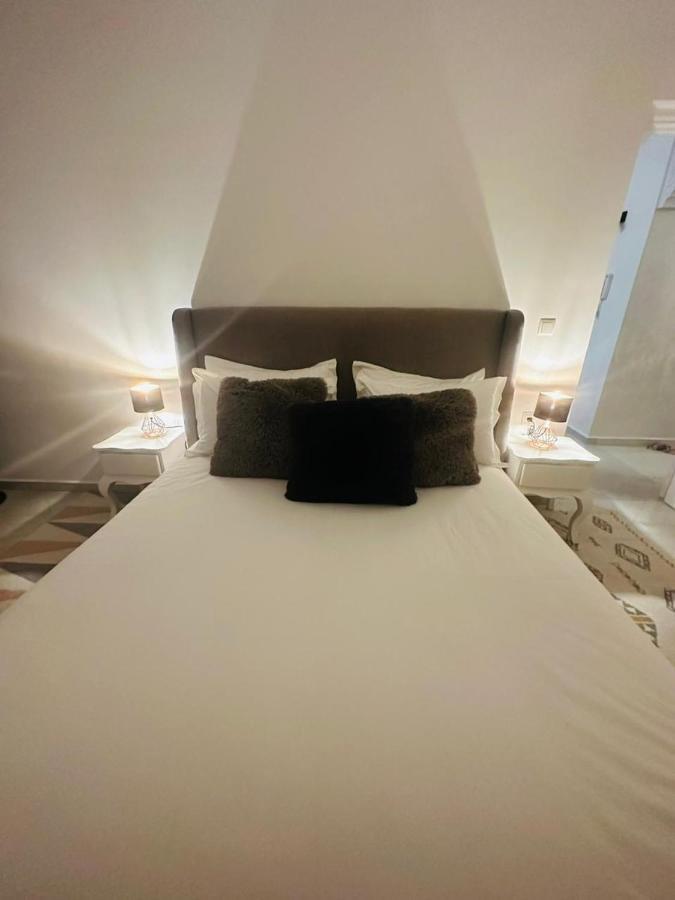 Appartement Jade 에사우이라 외부 사진