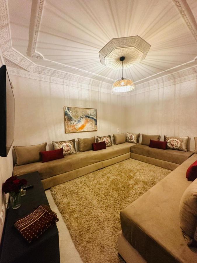 Appartement Jade 에사우이라 외부 사진